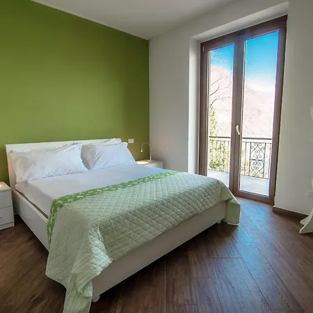 Wonderful View - By Myhomeincomo Casa vacanze *